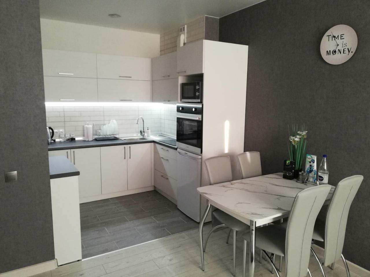 Greyapart Apartment Brest Ngoại thất bức ảnh